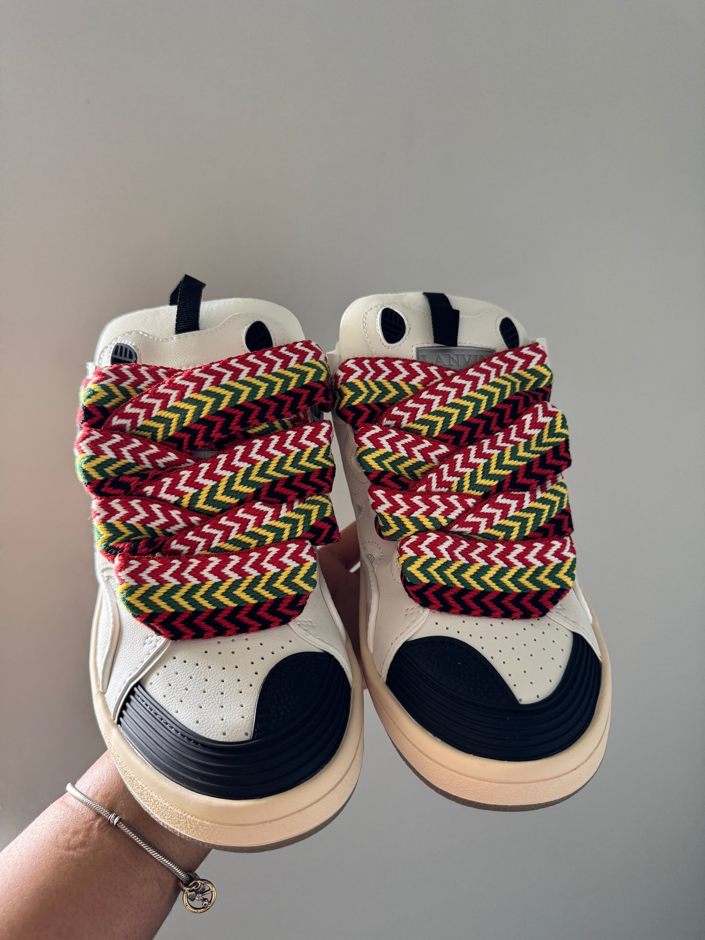 multi color thick lace
