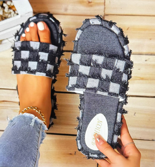 distress jeans platforms