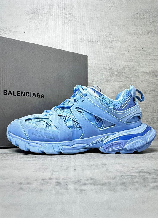 baby blue balenci