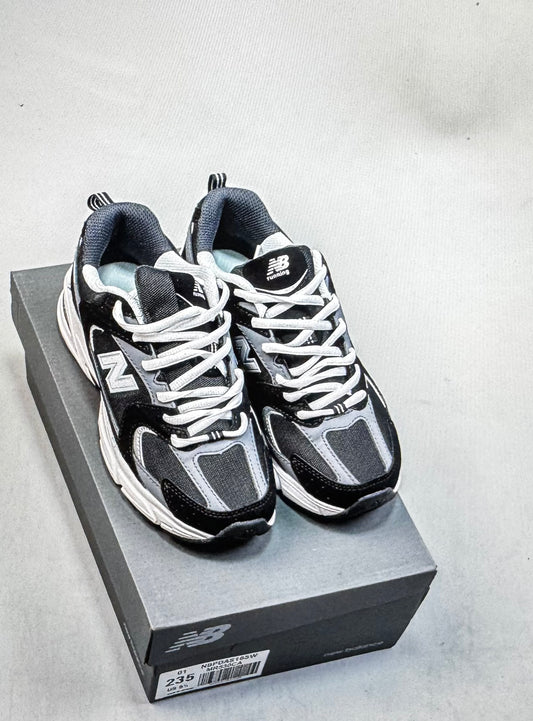 black/grey nb