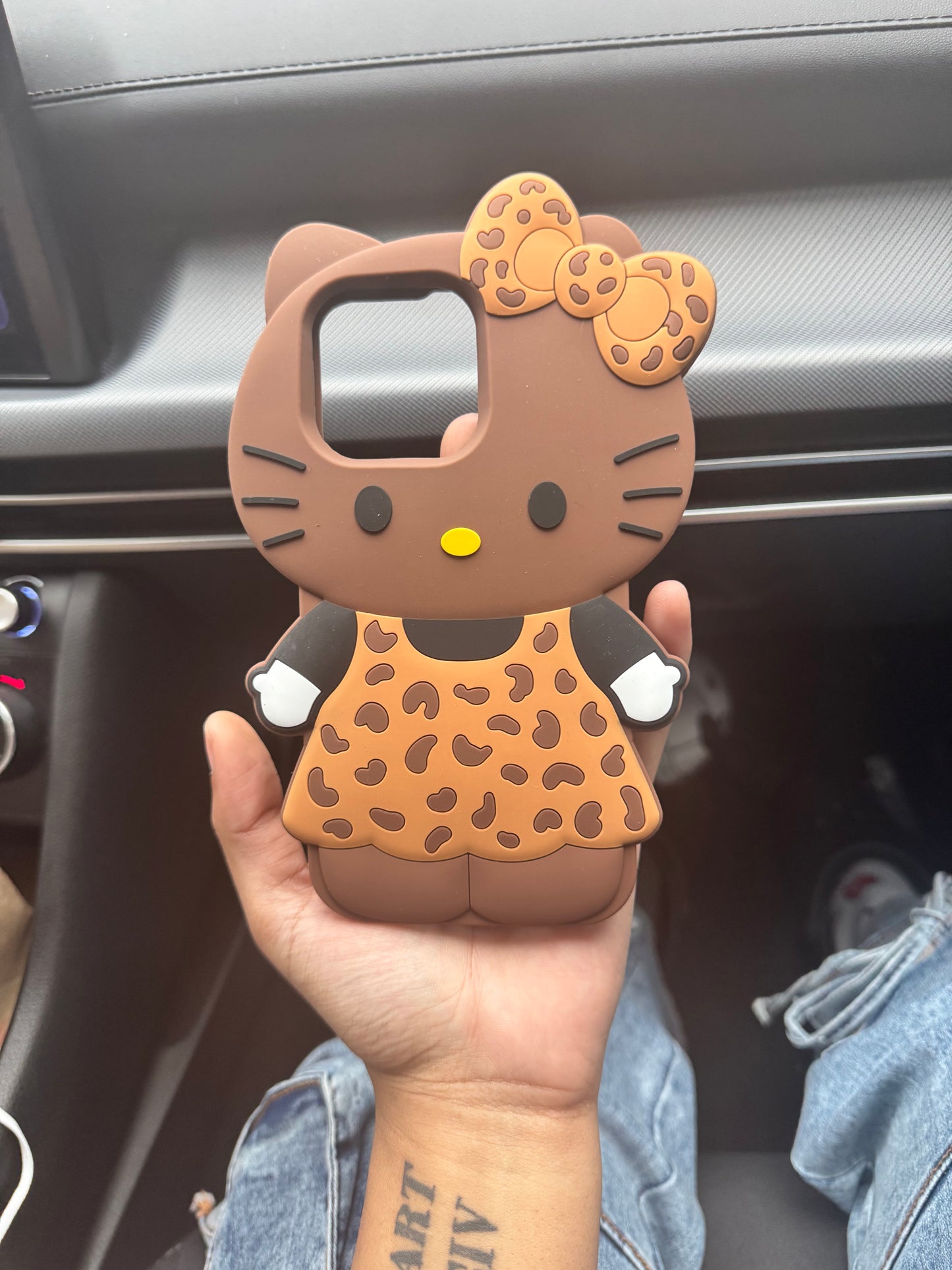 cheetah kitty case