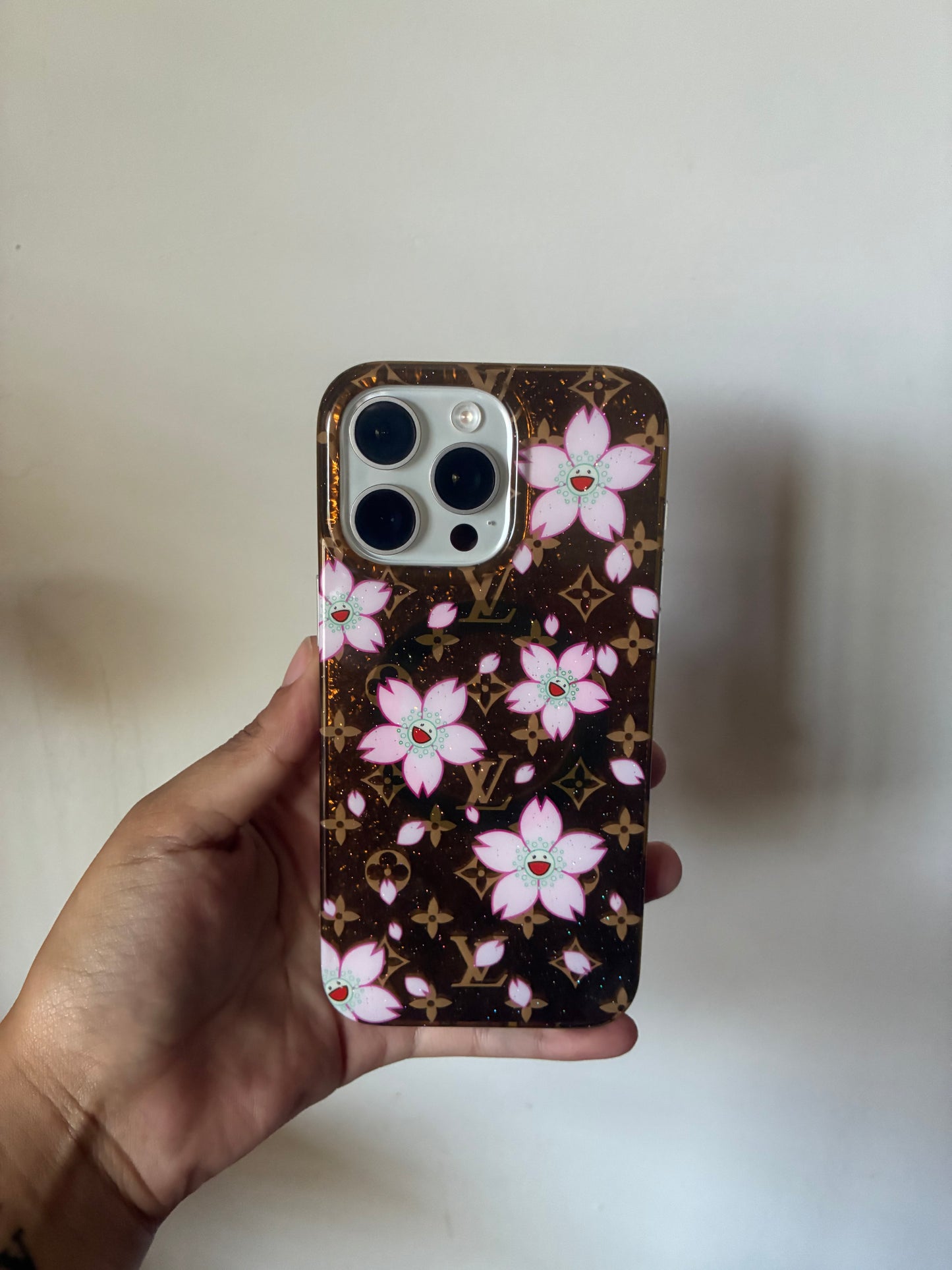 lv flower case