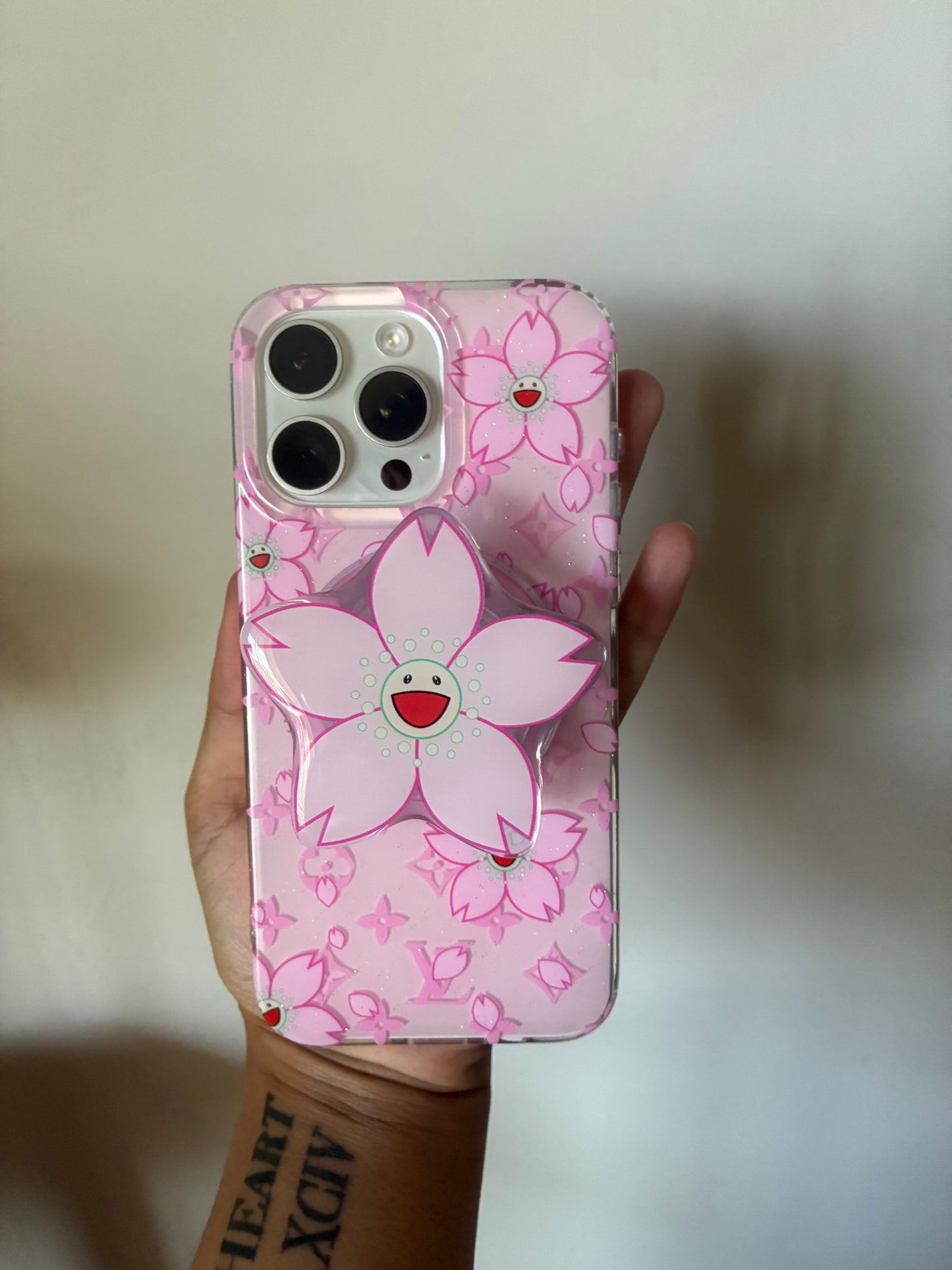 lv flower case