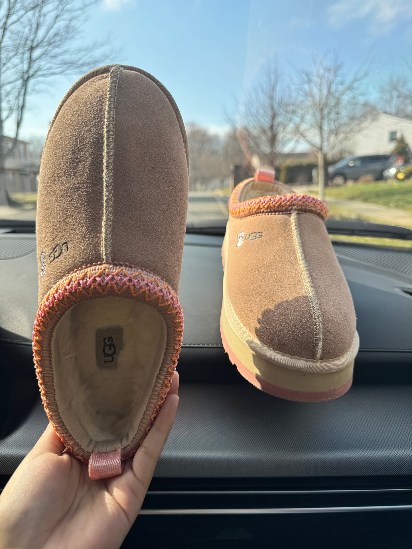 brown/pink luxury slippers