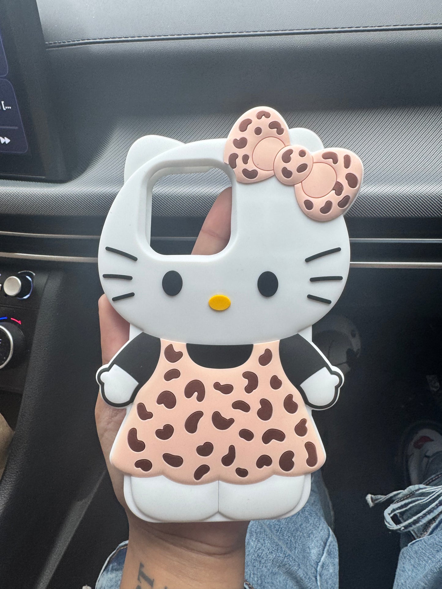 cheetah kitty case